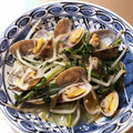 Marmo's cooksnap of when they made あさりと春菊のさっぱりバター炒め.