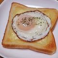 ﾋﾟﾛﾐ♡'s cooksnap of when they made 簡単☆５分で完成♬ピリ辛目玉焼きトースト.