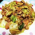 二足歩行の布団's cooksnap of when they made 豚肉とキャベツの中華味噌炒め。回鍋肉。.