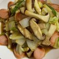 ★ゴンぎつね★'s cooksnap of when they made エリンギと白菜とハムのバター醤油炒め.