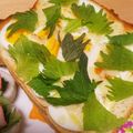 hitomi♪＊'s cooksnap of when they made ゆで卵と大葉のピザトースト.
