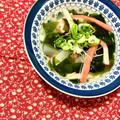 ふたごゆき's cooksnap of when they made 【簡単＆時短】わかめとカニカマのスープ.