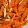 にこちゃんまどか's cooksnap of when they made お弁当に「人参えのきの胡麻コンソメ和え」.