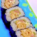 tomitomico's cooksnap of when they made 大きめ玉子のサラダ太巻普段の食材で恵方巻.