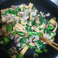 かいあママ's cooksnap of when they made 小松菜と豚肉のマヨ炒め.