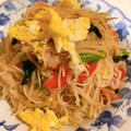 chikママ❤️'s cooksnap of when they made エビと卵の炒めビーフン.