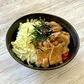 sayabee's cooksnap of when they made 男子大好き☆生姜焼き用肉でニンニク醤油丼.