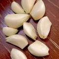 MULA's cooksnap of when they made 簡単長持ちにんにく保存.