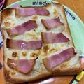 のりこったん's cooksnap of when they made みんな大好き☆オニオンベーコントースト.