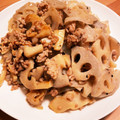 クックON4J30☆'s cooksnap of when they made れんこんとしめじのニンニクマヨ炒め.