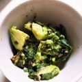くーまんず's cooksnap of when they made 手軽におつまみ！アボカドと大葉の海苔和え.