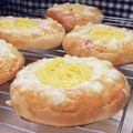 ☆GSSQHY☆'s cooksnap of when they made まん丸！クリームパン.