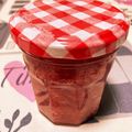 クックありえり's cooksnap of when they made 甘さ控えめイチゴジャム.