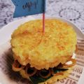 SUNMOONMOM's cooksnap of when they made 朝ごはんに 簡単！たまごライスバーガー.