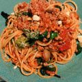 あゆみ0926's cooksnap of when they made 挽肉とトマトの定番パスタ☆.