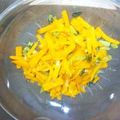 はぐにゃん's cooksnap of when they made 材料３つの簡単レシピ！大根菜と人参炒め☆.