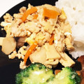 たじ満塁's cooksnap of when they made 高野豆腐の卵とじ【柏市学校給食】.