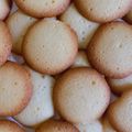 りっちこ。's cooksnap of when they made サックサク！プチラングドシャ(抹茶も…).
