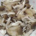 フレンチブルブル's cooksnap of when they made しめじの大根おろし和え.