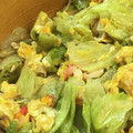 クックZ8J4H4☆'s cooksnap of when they made レタスとふわふわ卵のカニカマ中華炒め.