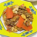レッツ5's cooksnap of when they made 肉野菜炒め＊牛肉・玉ねぎ・人参・卵.