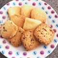 あゆっち✩'s cooksnap of when they made 簡単卵なしバターサブレ！ラップの芯で.