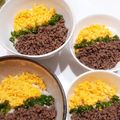 motoまま's cooksnap of when they made ピーマンで！我が家のそぼろ３色丼.