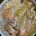 いっぺい99's cooksnap of when they made シーフードクリームシチュー.