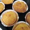 pukukoko's cooksnap of when they made ホットケーキＭＩＸ簡単にんじんマドレーヌ.