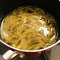 Smiley0211's cooksnap of when they made シンプル☆玉ねぎだけのコンソメスープ.