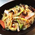朔蔵Kitchen's cooksnap of when they made 春雨サラダ.