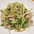 クックE04FUY☆'s cooksnap of when they made 簡単！格安！豚バラ炒め　もやし＆豆苗.