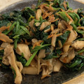 Miporin☆15's cooksnap of when they made ほうれん草と舞茸と干しエビで炒めもの.