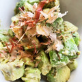 ぴよこまめ☆'s cooksnap of when they made あと一品に！アボカドの鰹節しょうゆマヨ.