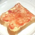 ChunChun☆≡'s cooksnap of when they made うまうまイチゴジャムトースト.