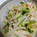 ももちゃんパンダ's cooksnap of when they made 大根ときゅうりのおかかポン酢和え.