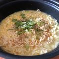 ちぇりぽん❁˚'s cooksnap of when they made サッポロ一番塩ラーメンdeごま油香る釜玉.