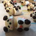 にこちゃんママさん's cooksnap of when they made バレンタイン簡単大量可愛い★パンダチョコ.