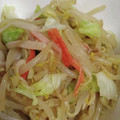 名月。's cooksnap of when they made 超簡単！もやしとカニカマとレタスのサラダ.