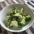 こざい's cooksnap of when they made アボカドとブロッコリーのわさびマヨサラダ.