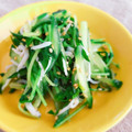 Aloha☆★'s cooksnap of when they made 豆苗ときゅうりのごま油和え.