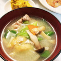 クックE662AA☆'s cooksnap of when they made 簡単ウマウマとん汁.