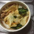 hirokumi93's cooksnap of when they made 簡単♪豚肉と青梗菜のオイケチャ炒め.