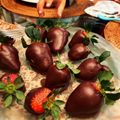 シグレ通信's cooksnap of when they made レンジで簡単☆チョコがけいちご.