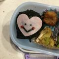 ☆あきaki★'s cooksnap of when they made バレンタインに♪ハートちゃん＊キャラ弁.