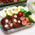 momナナ's cooksnap of when they made ミニミニ魚肉ソーセージのお花.