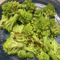 めいたんのママ's cooksnap of when they made ロマネスコのガーリック炒め.