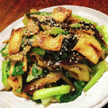 ちゃちゃまる26's cooksnap of when they made お揚げさんと茄子小松菜 舞茸のごま油炒め.