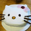 ナリボー's cooksnap of when they made キティのキャラケーキ.