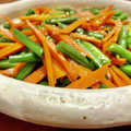 Superlittleboo's cooksnap of when they made いんげんと人参のオイスター炒め。.